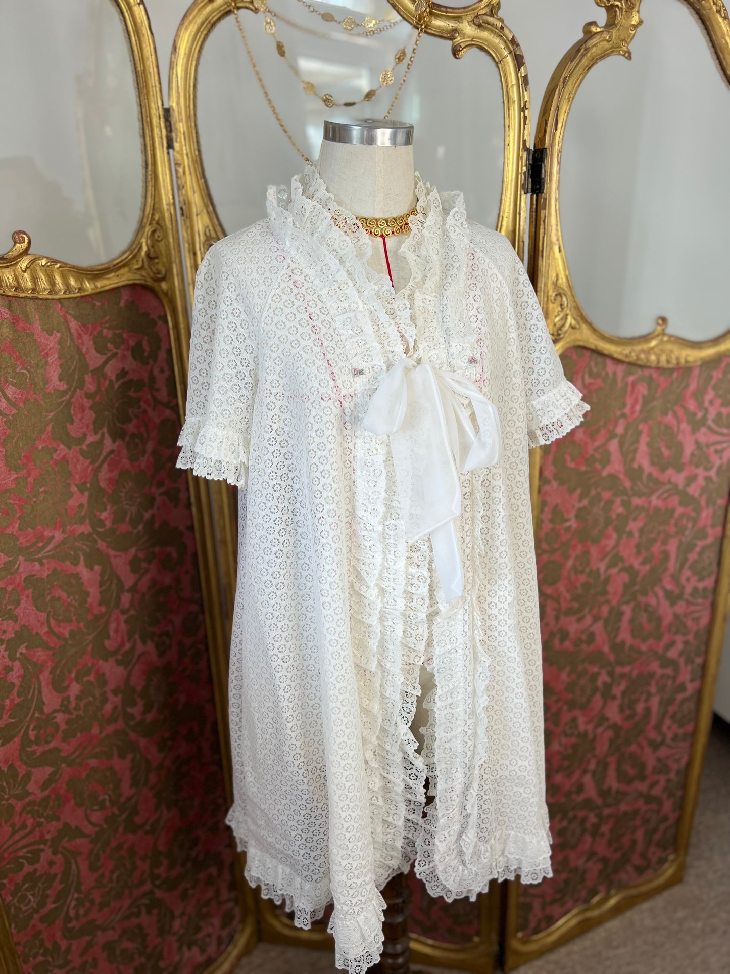 1950s Lace Bed Jacket