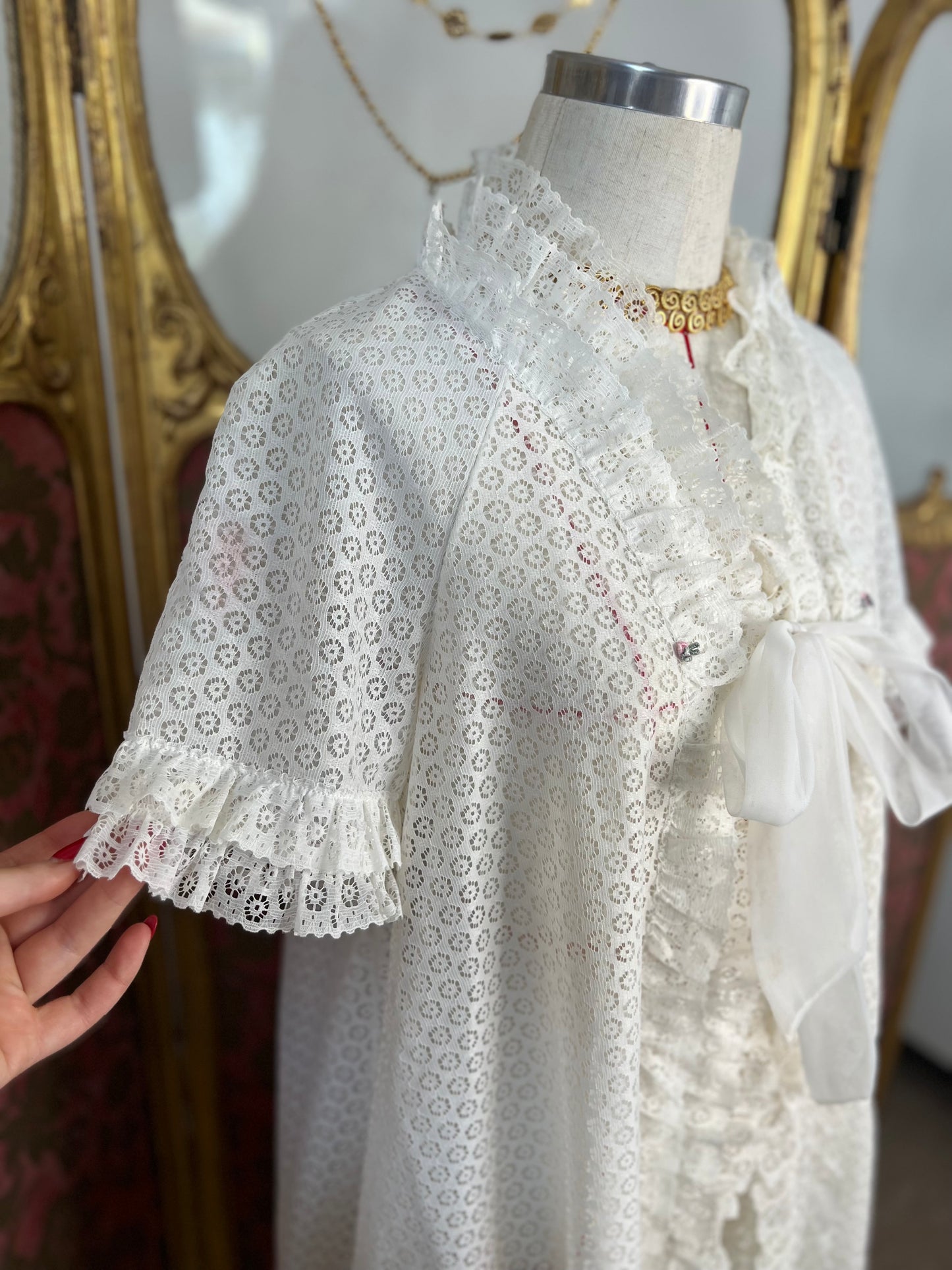 1950s Lace Bed Jacket
