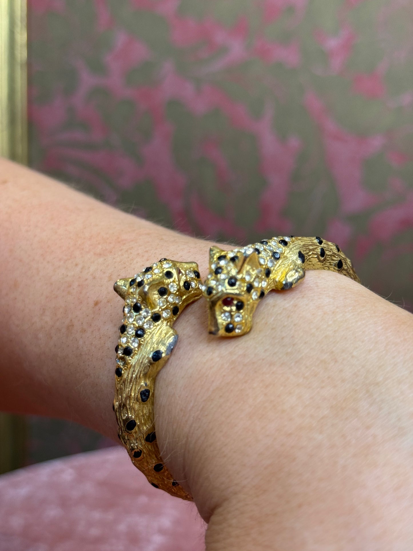 Vintage Costume Cheetah Head Bangle
