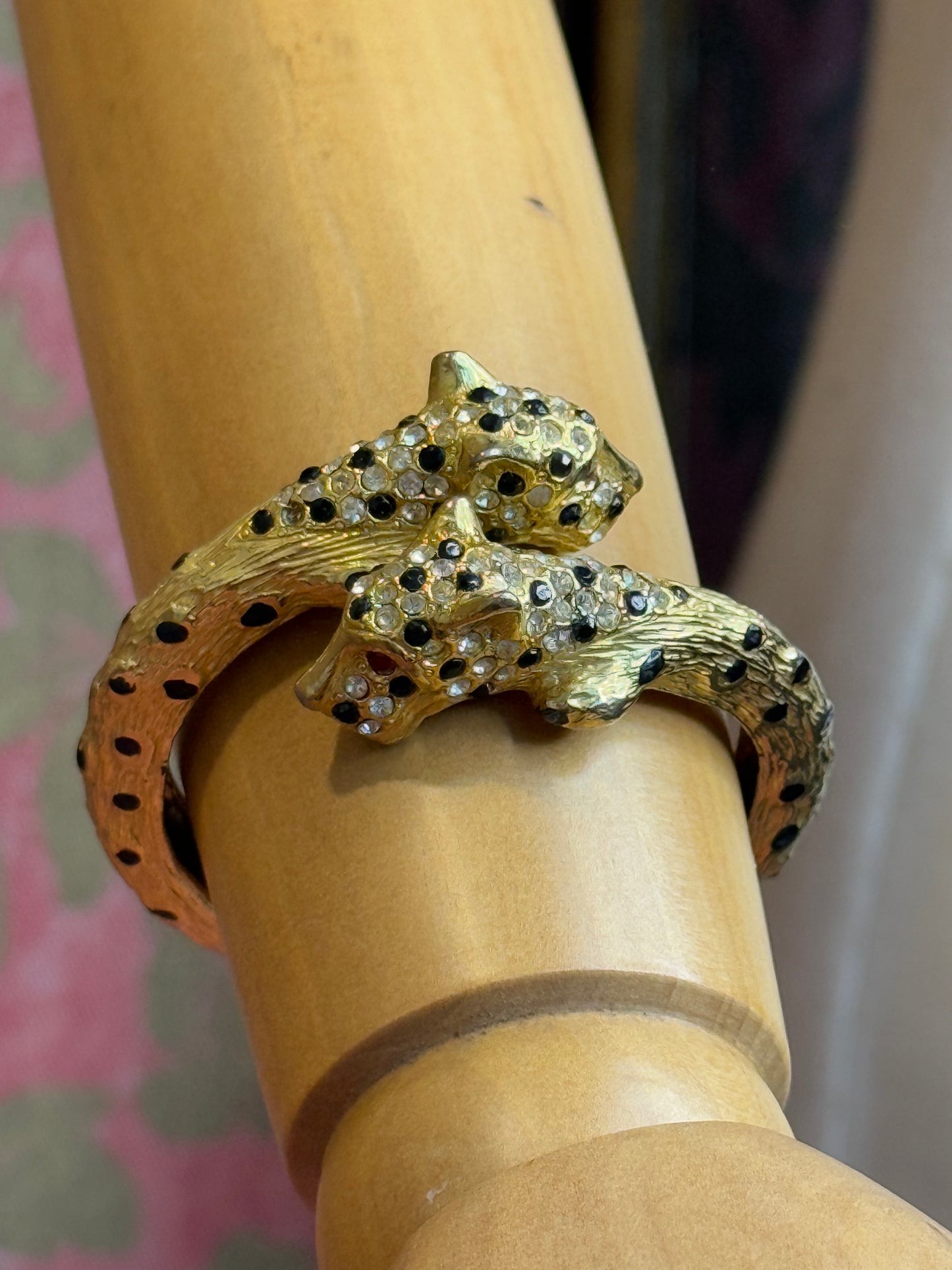 Vintage Costume Cheetah Head Bangle