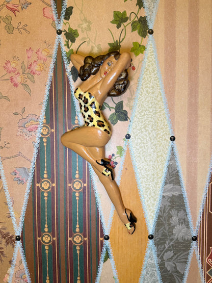 Ellie the Baby Bombshell