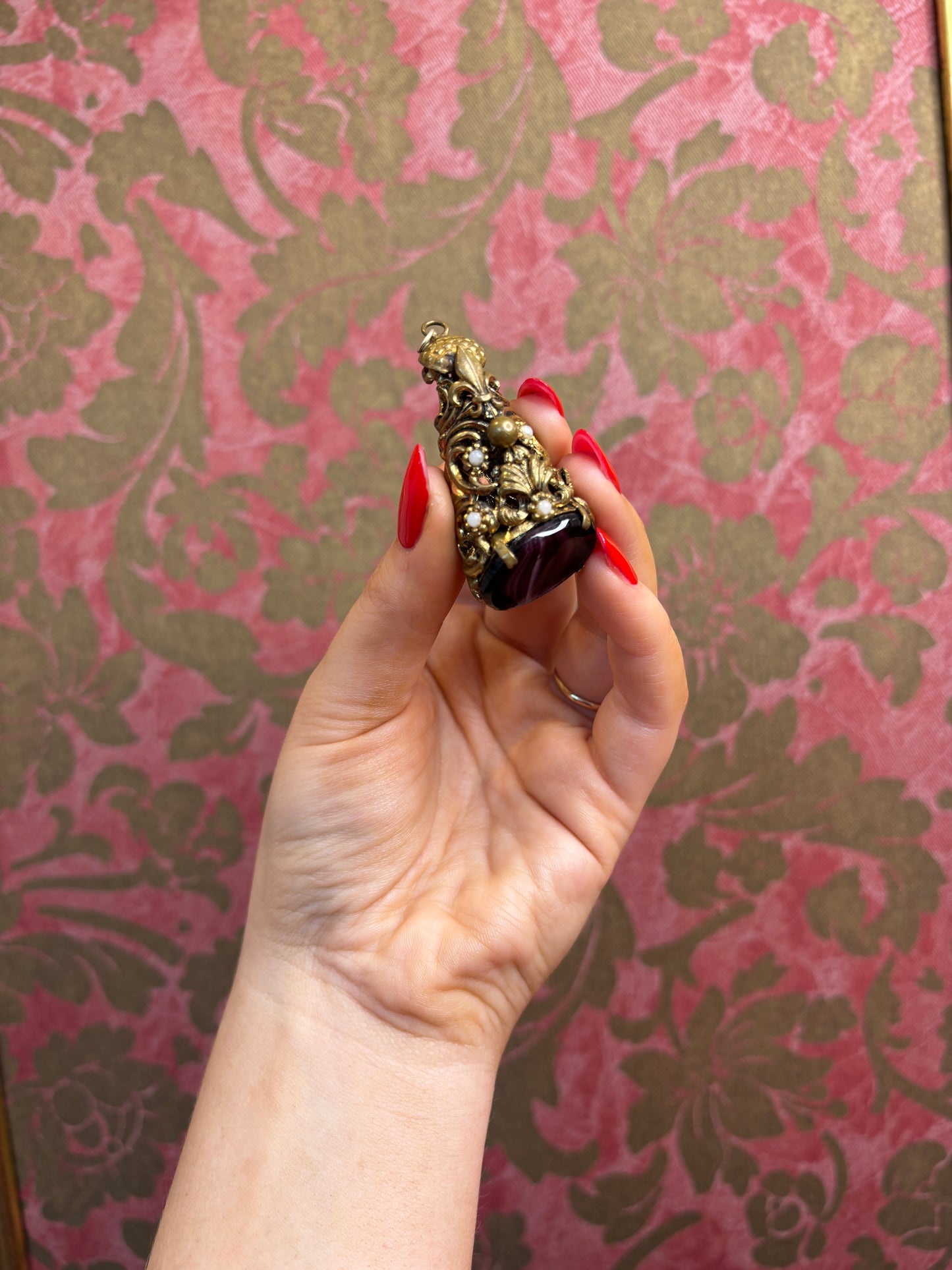 Vintage Cone Cabochon Pendant