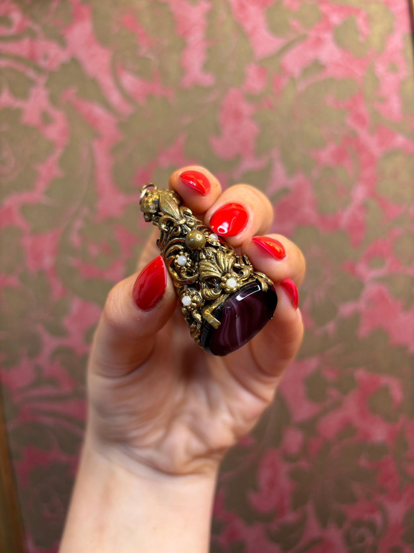 Vintage Cone Cabochon Pendant