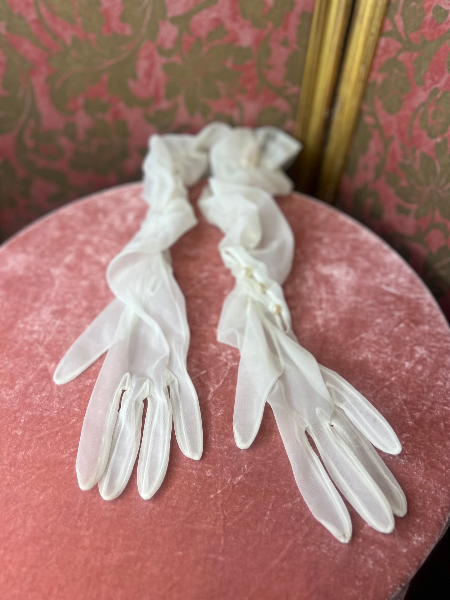 White Elbow-Length Boudoir Gloves