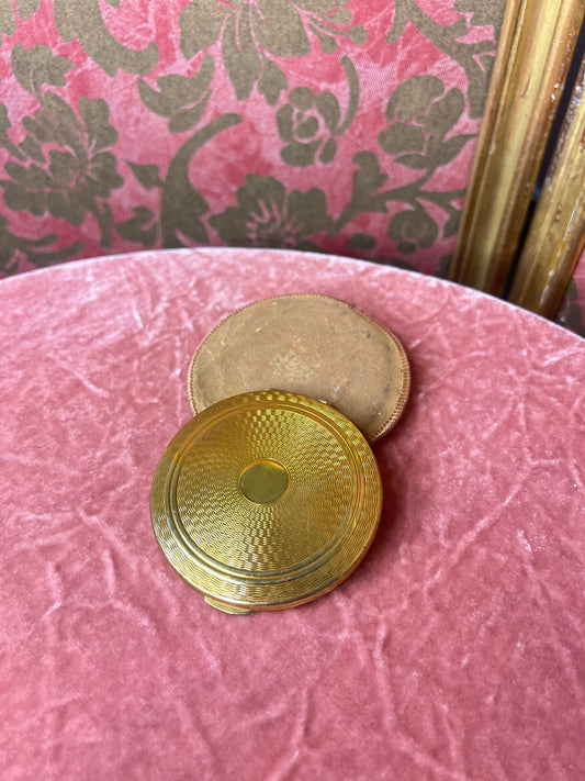 Kigu 1950s Gold Plated Powder Compact