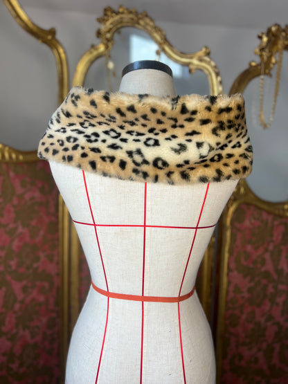 Vintage Leopard Faux Fur Wrap